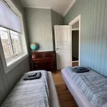 Sentral I Klassisk Hus! Appartamento Lillehammer